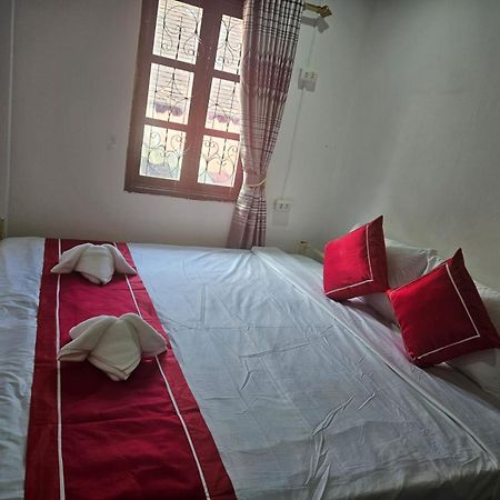 Bed and Breakfast Chitlatda Bila House Luang Prabang Exterior foto