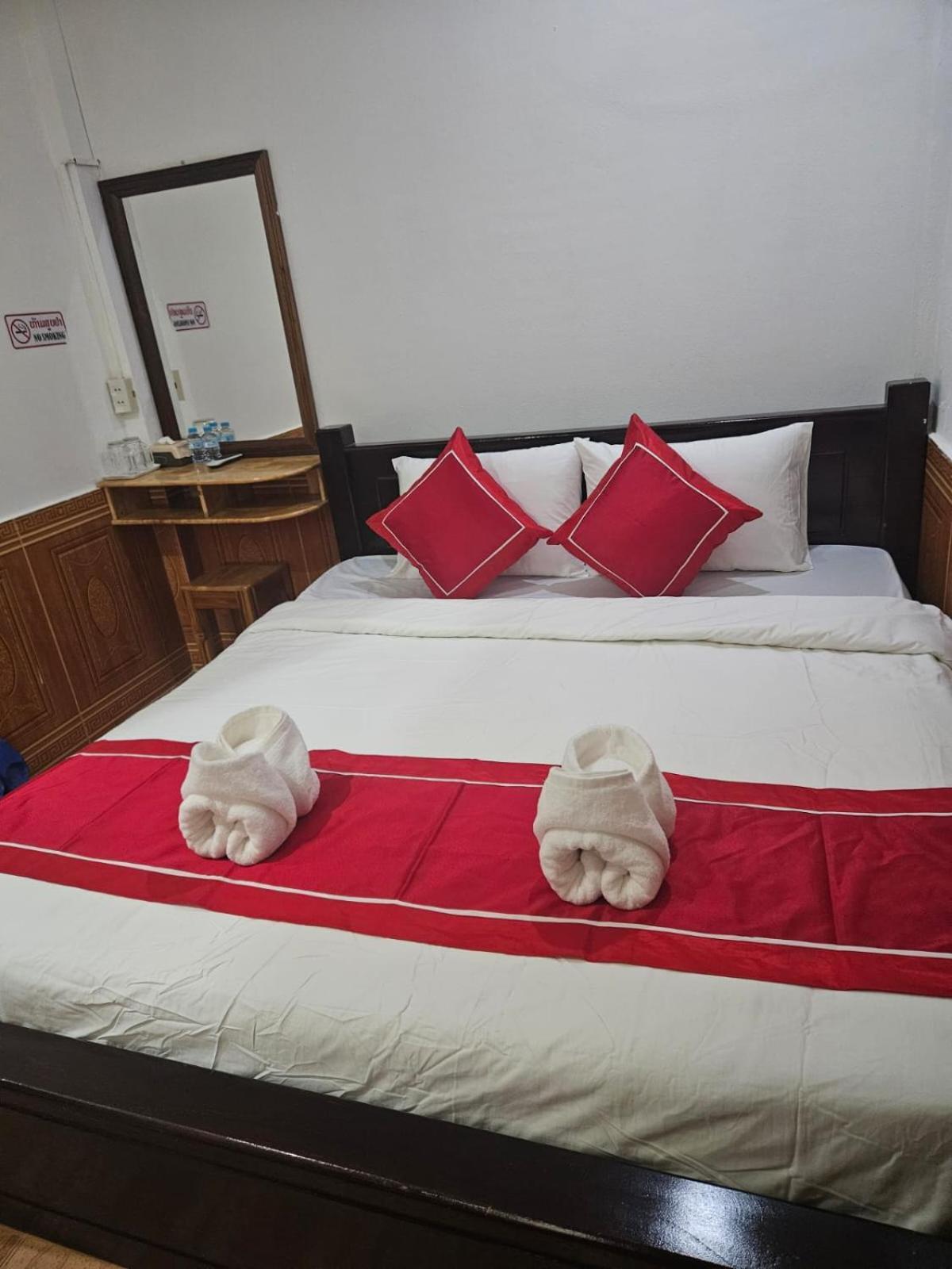Bed and Breakfast Chitlatda Bila House Luang Prabang Exterior foto