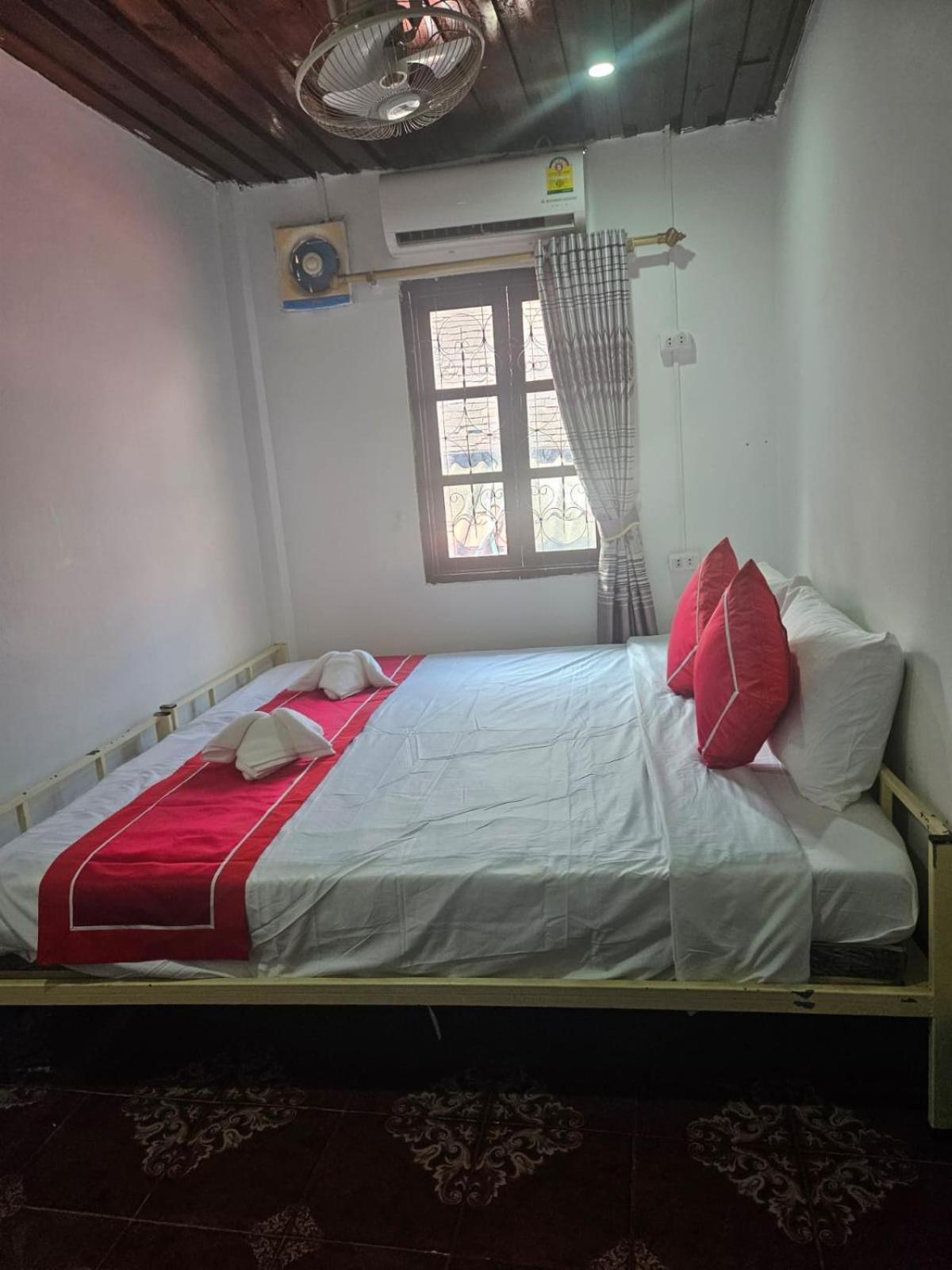 Bed and Breakfast Chitlatda Bila House Luang Prabang Exterior foto