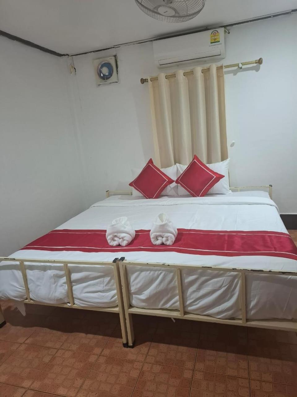 Bed and Breakfast Chitlatda Bila House Luang Prabang Exterior foto
