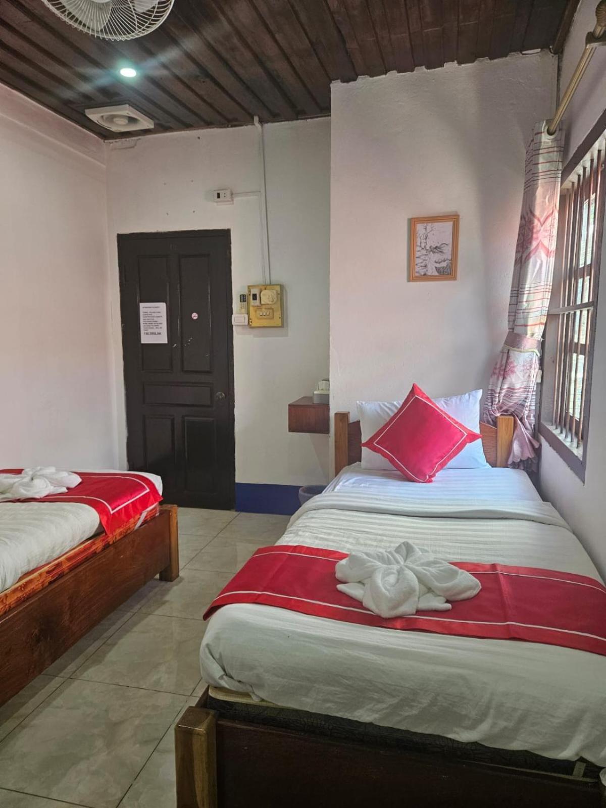 Bed and Breakfast Chitlatda Bila House Luang Prabang Exterior foto